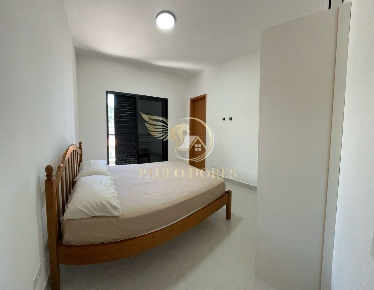 Apartamento à venda com 2 quartos, 70m² - Foto 2