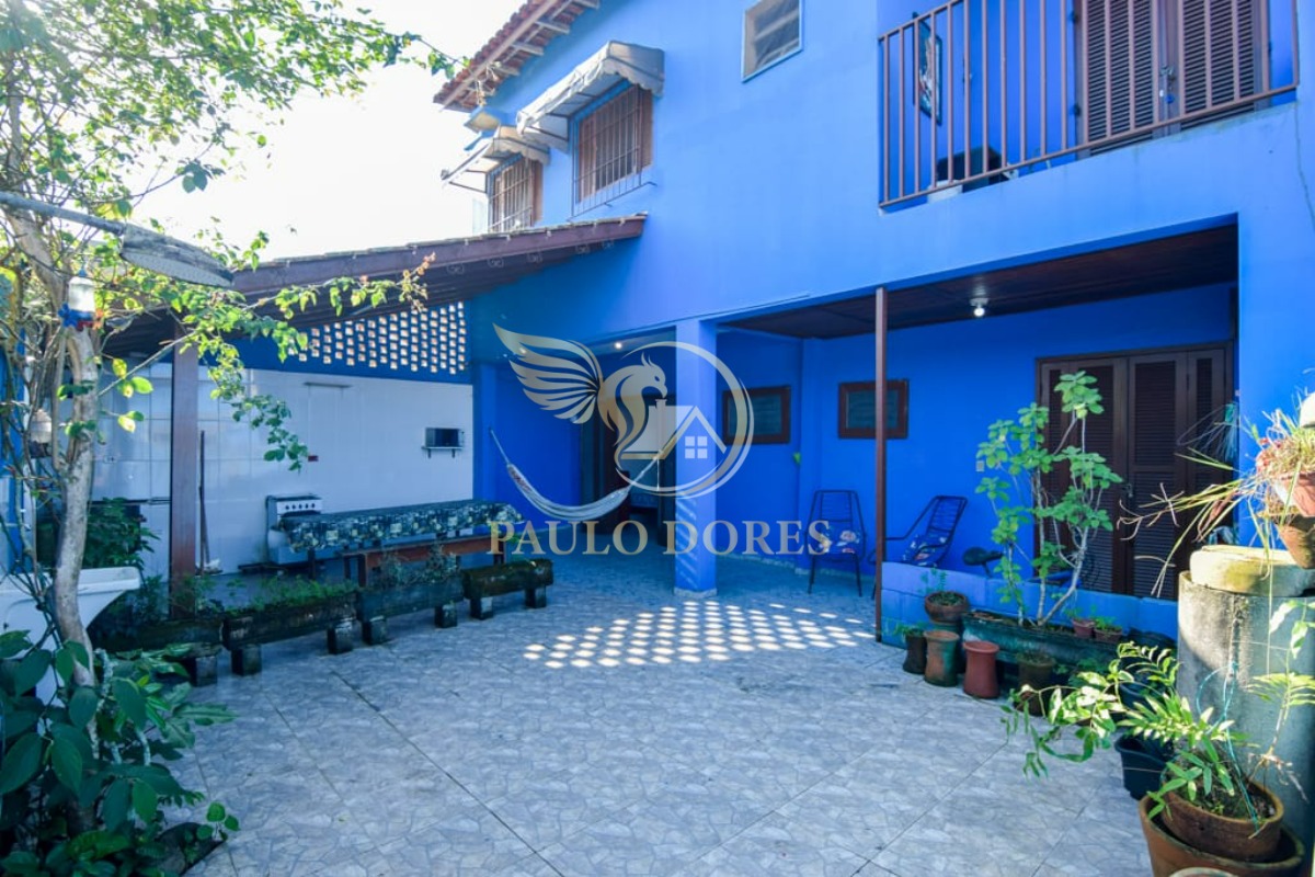 Casa à Menos de 100mtrs da Orla do Itaguá Ubatuba-sp