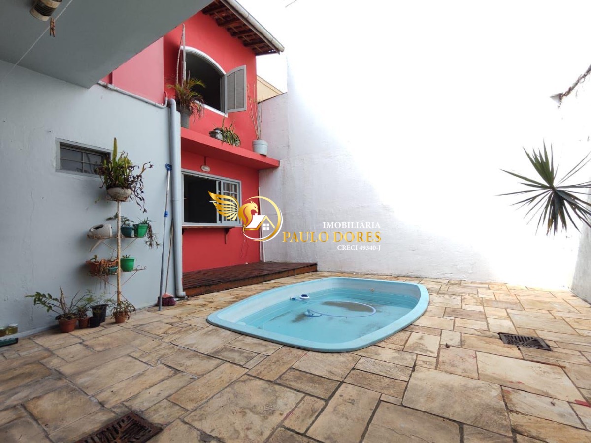 Casa à venda com 3 quartos, 221m² - Foto 24
