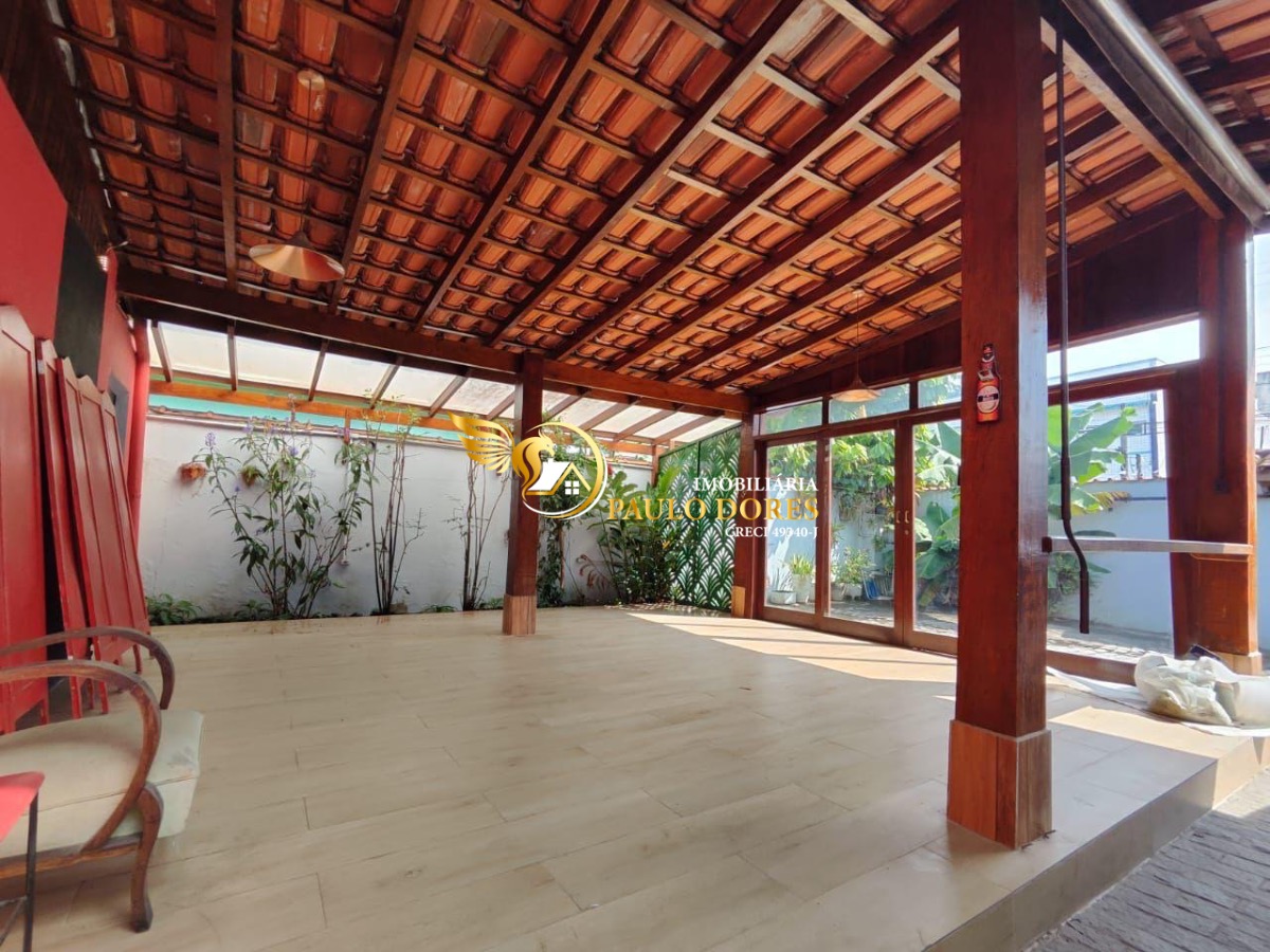 Casa à venda com 3 quartos, 221m² - Foto 26