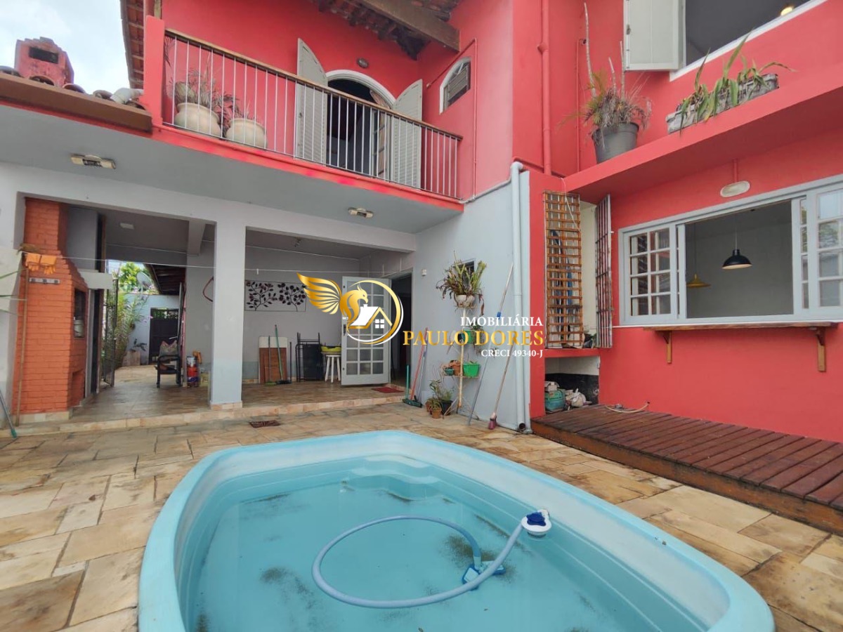 Casa à venda com 3 quartos, 221m² - Foto 23