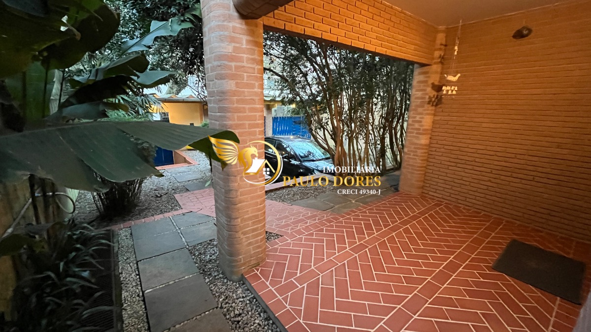 Casa, 3 quartos, 212 m² - Foto 4