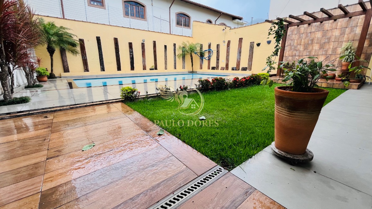 Casa à venda com 4 quartos, 202m² - Foto 28